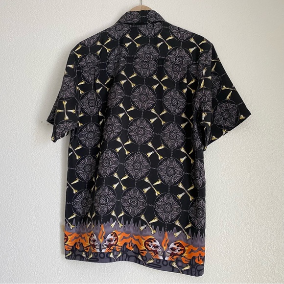Vintage Sideout Flaming skulls and crossbones all-over print black, S - Picture 4 of 8